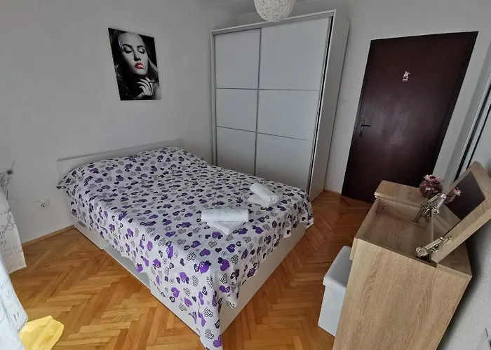 Apartment Piko